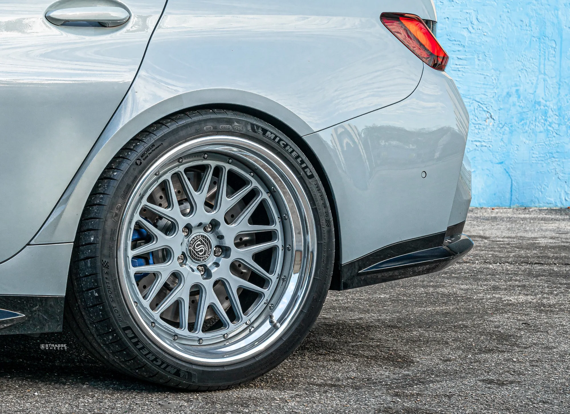 Strasse SM10 Track Series on BMW M3 G80.1, photo 9