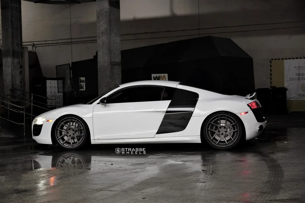 Strasse SM5 Deep Concave SC on Audi R8 Type 42.1, photo 6