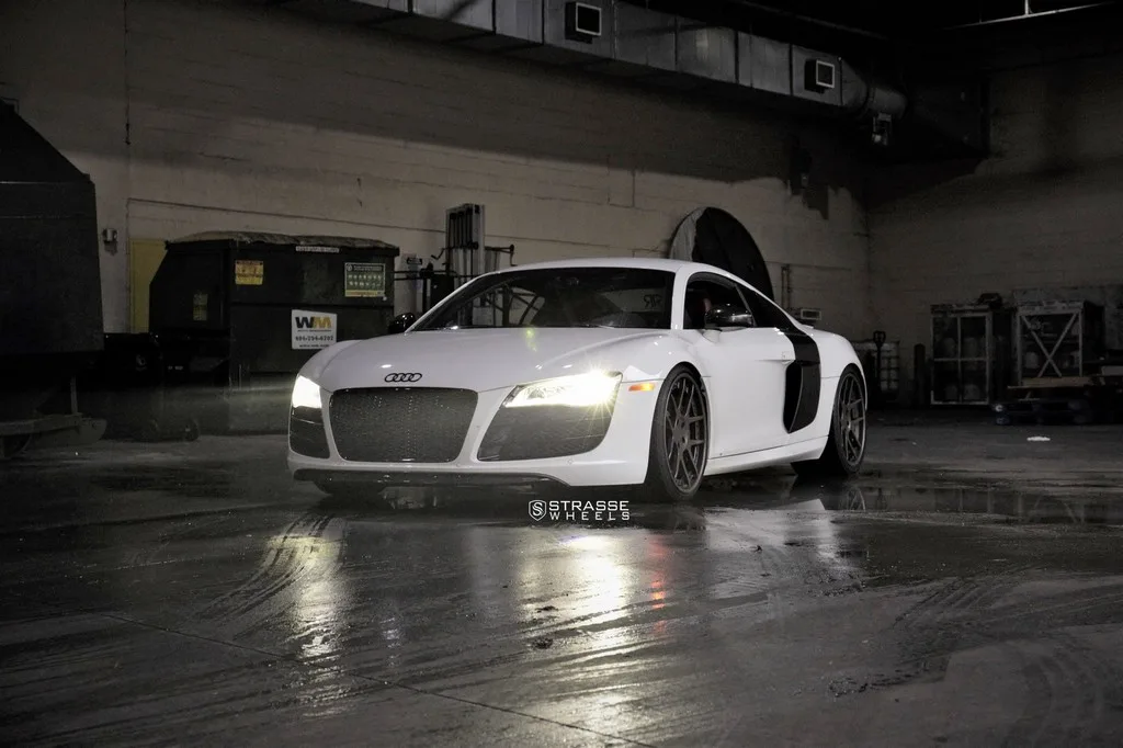 Strasse SM5 Deep Concave SC on Audi R8 Type 42.1, photo 2