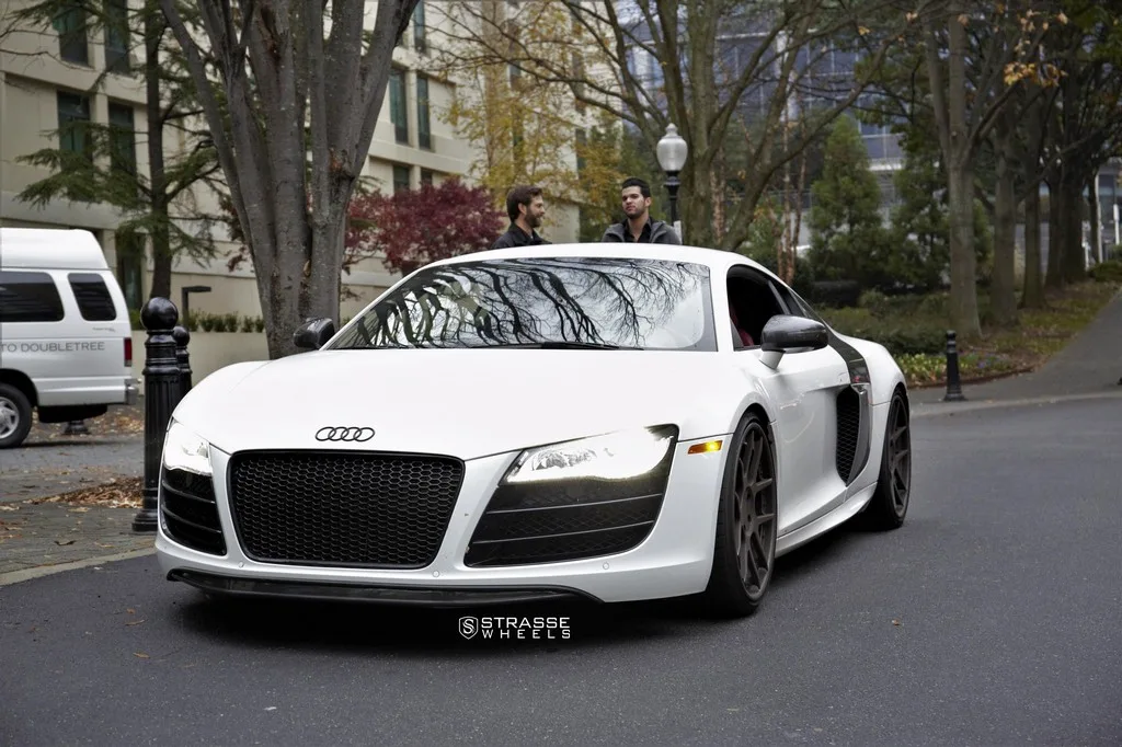 Strasse SM5 Deep Concave SC on Audi R8 Type 42.1, photo 4