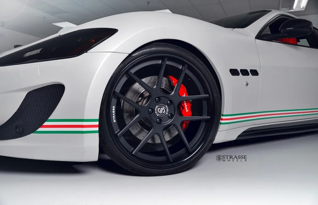 Strasse SM5 Deep Concave on Maserati GranTurismo (2007).1, photo 8