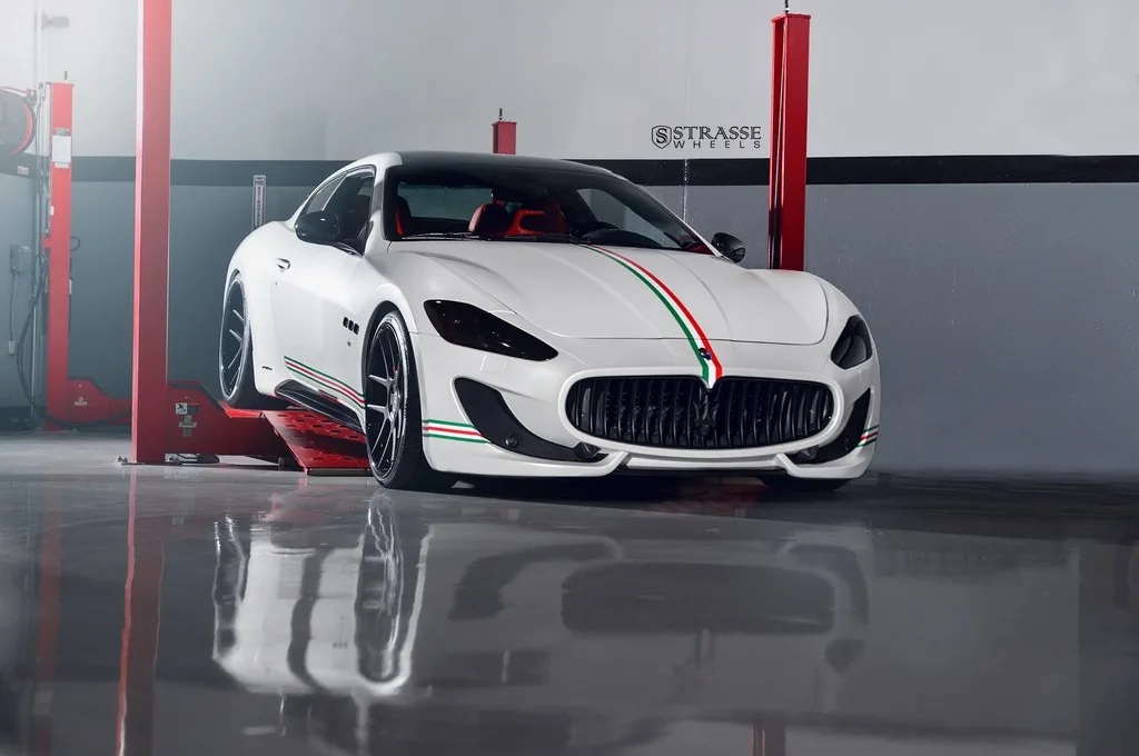 Strasse SM5 Deep Concave on Maserati GranTurismo (2007).1, photo 4