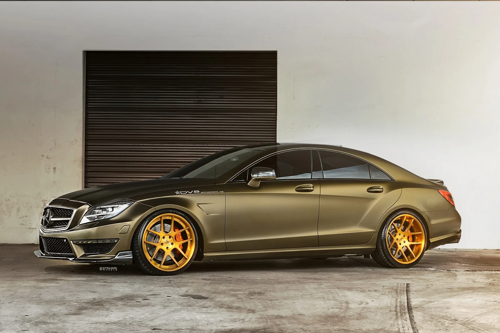Strasse SM5 Deep Concaves on Mercedes-Benz CLS C218.2