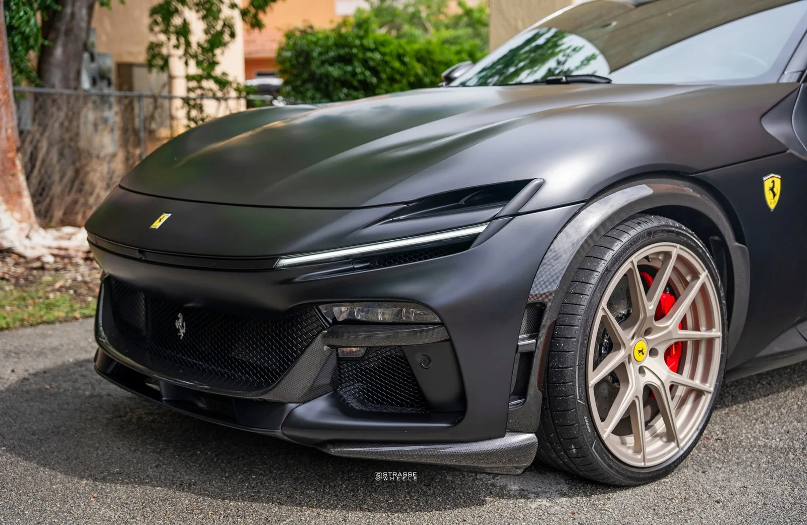 Strasse SM5R Deep Concave Duoblock on Ferrari Purosangue, photo 7
