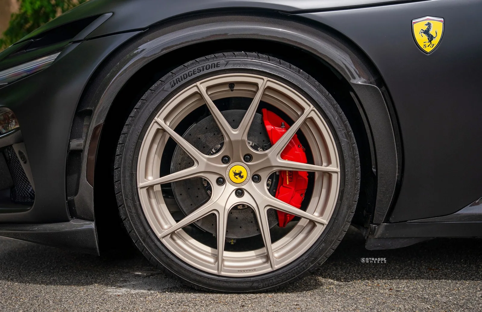 Strasse SM5R Deep Concave Duoblock on Ferrari Purosangue, photo 10