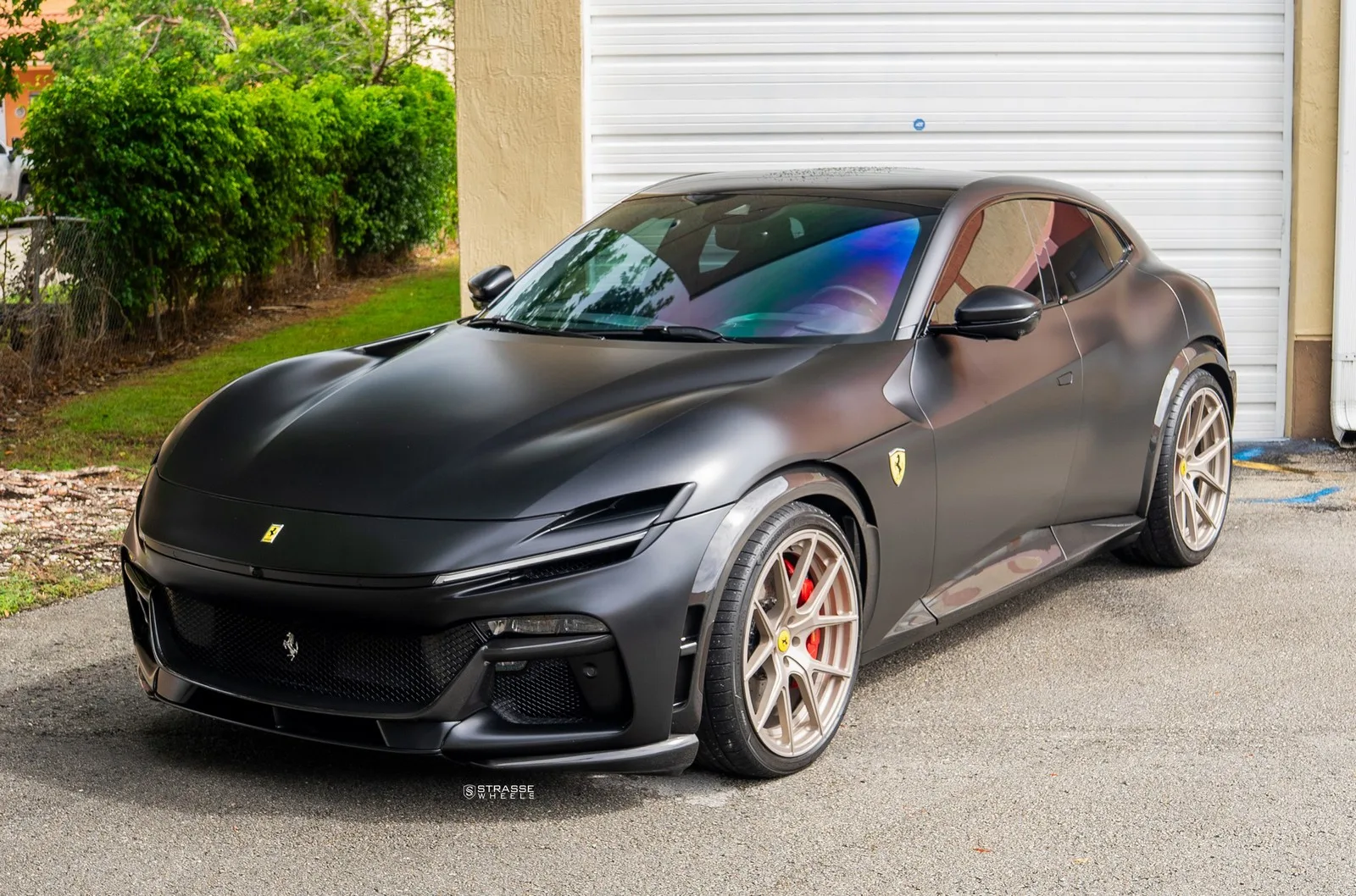 Strasse SM5R Deep Concave Duoblock on Ferrari Purosangue, photo 3