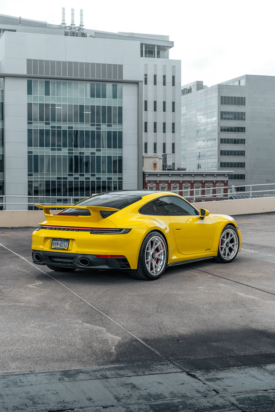Strasse SM5R Deep Concave FS on Porsche 911 992.1, photo 3