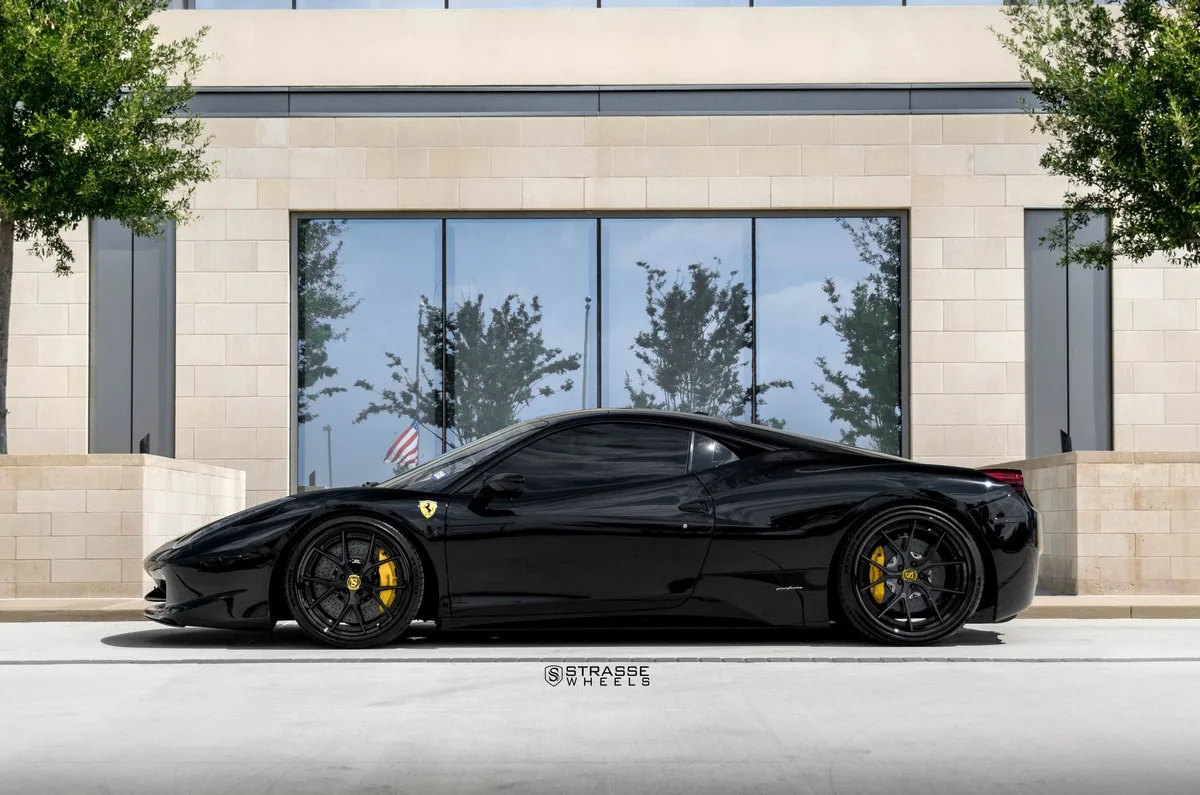 Strasse SM5R Deep Concave FS on Ferrari 458 F142