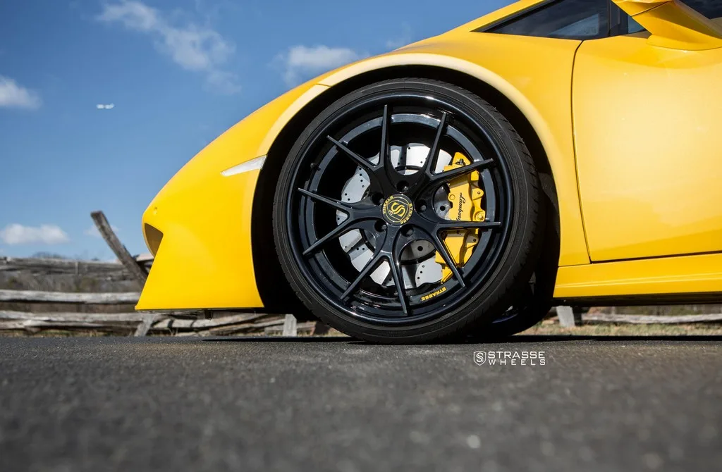 Strasse SM5R Deep Concave FS on Lamborghini Huracan (2014), photo 4