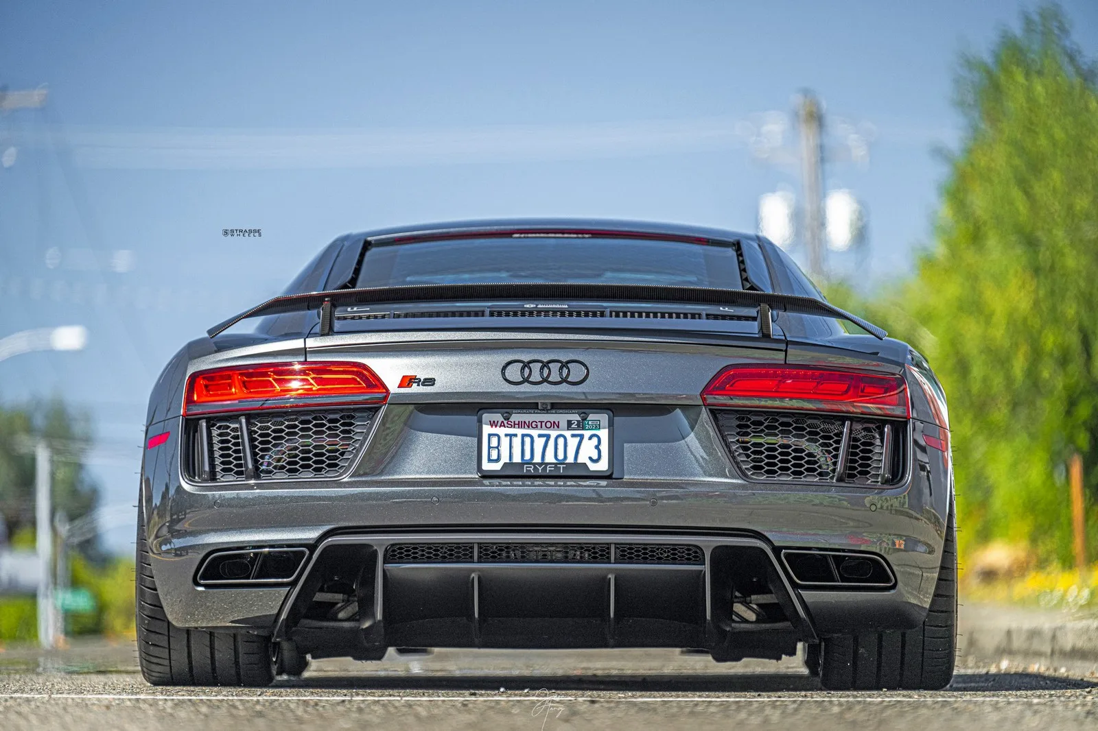 Strasse SM5R Deep Concave FS on Audi R8 Type 4S.1, photo 8