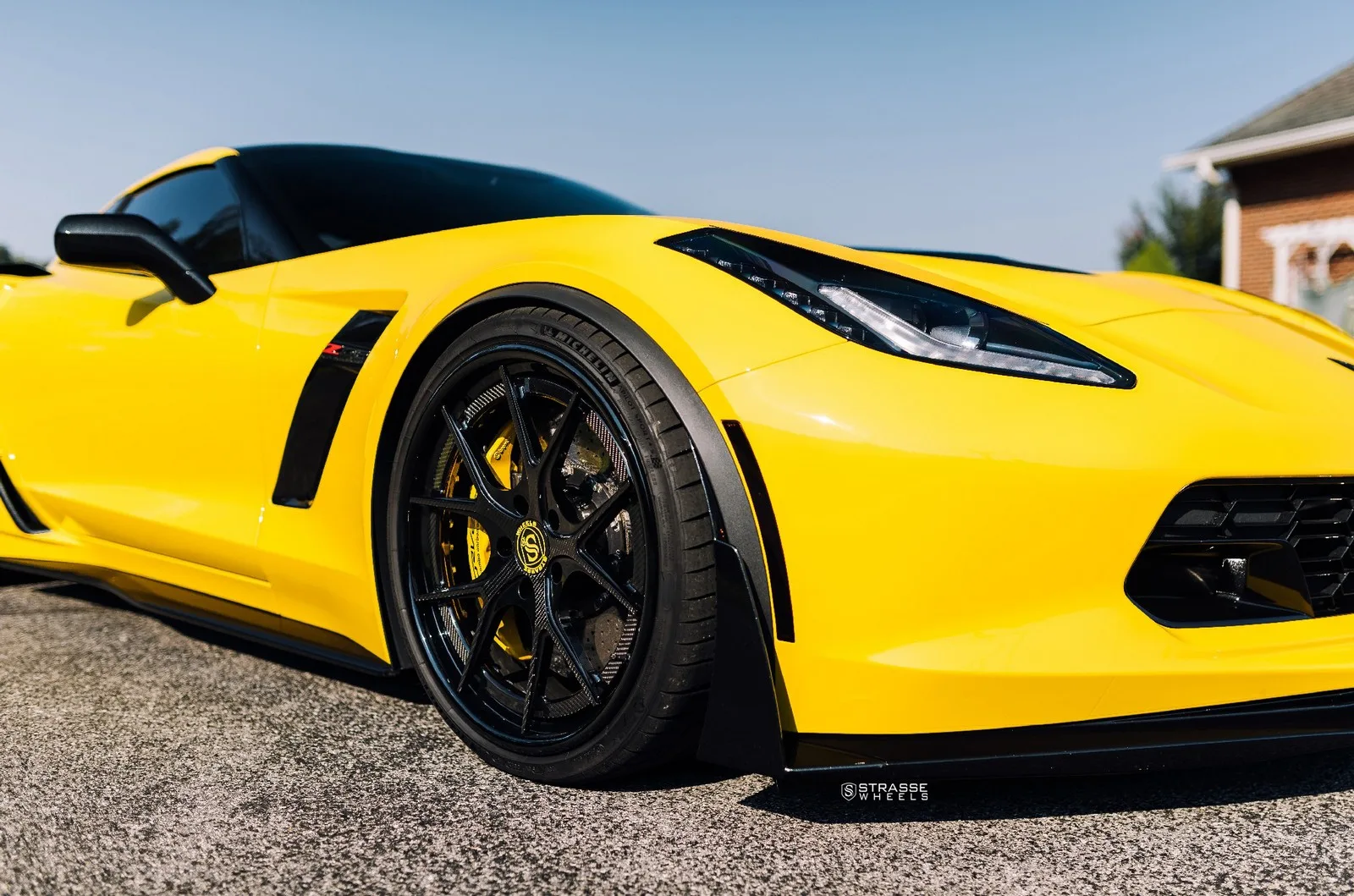 Strasse SM5R Deep Concave FS on Chevrolet Corvette C7