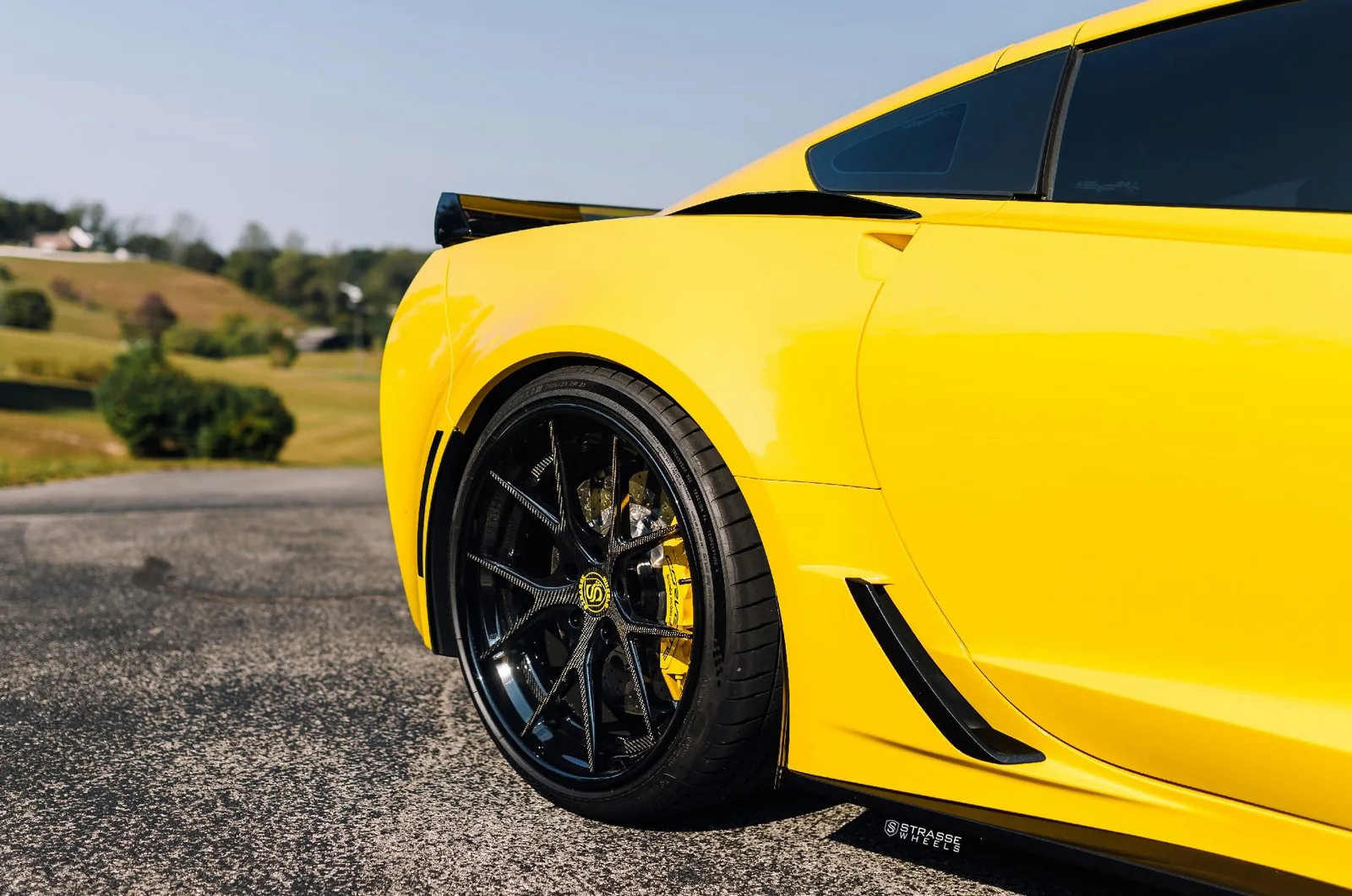 Strasse SM5R Deep Concave FS on Chevrolet Corvette C7, photo 3