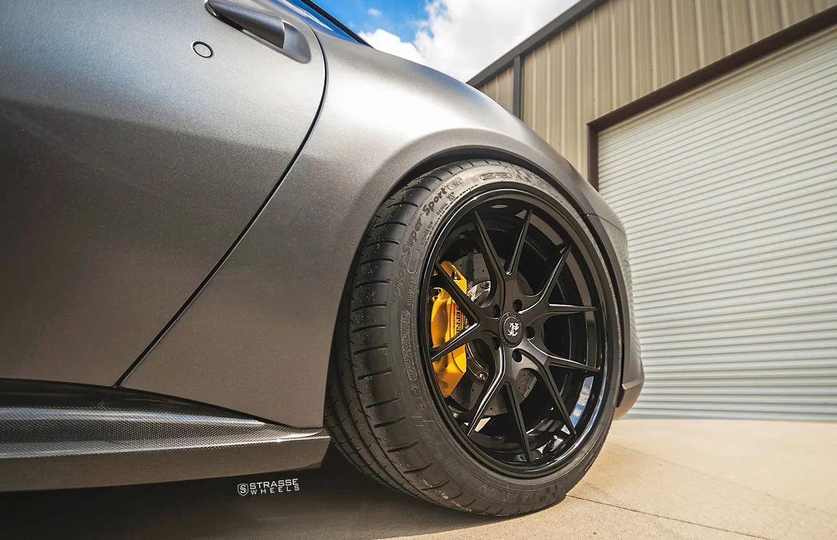 Strasse SM5R Deep Concave FS on Ferrari F12 F152, photo 3