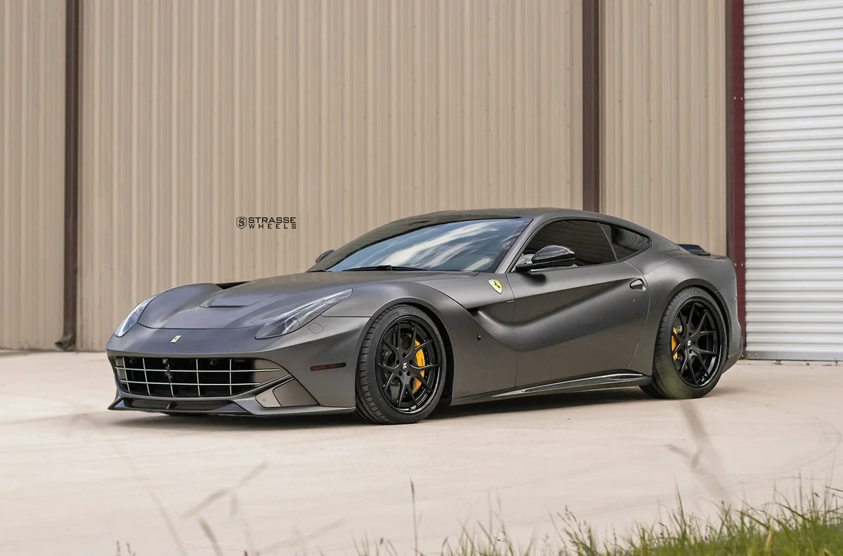 Strasse SM5R Deep Concave FS on Ferrari F12 F152, photo 2