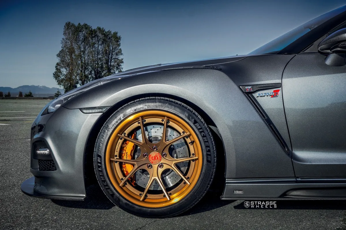 Strasse SM5R Deep Concave FS on Nissan GT-R R35.1, photo 7