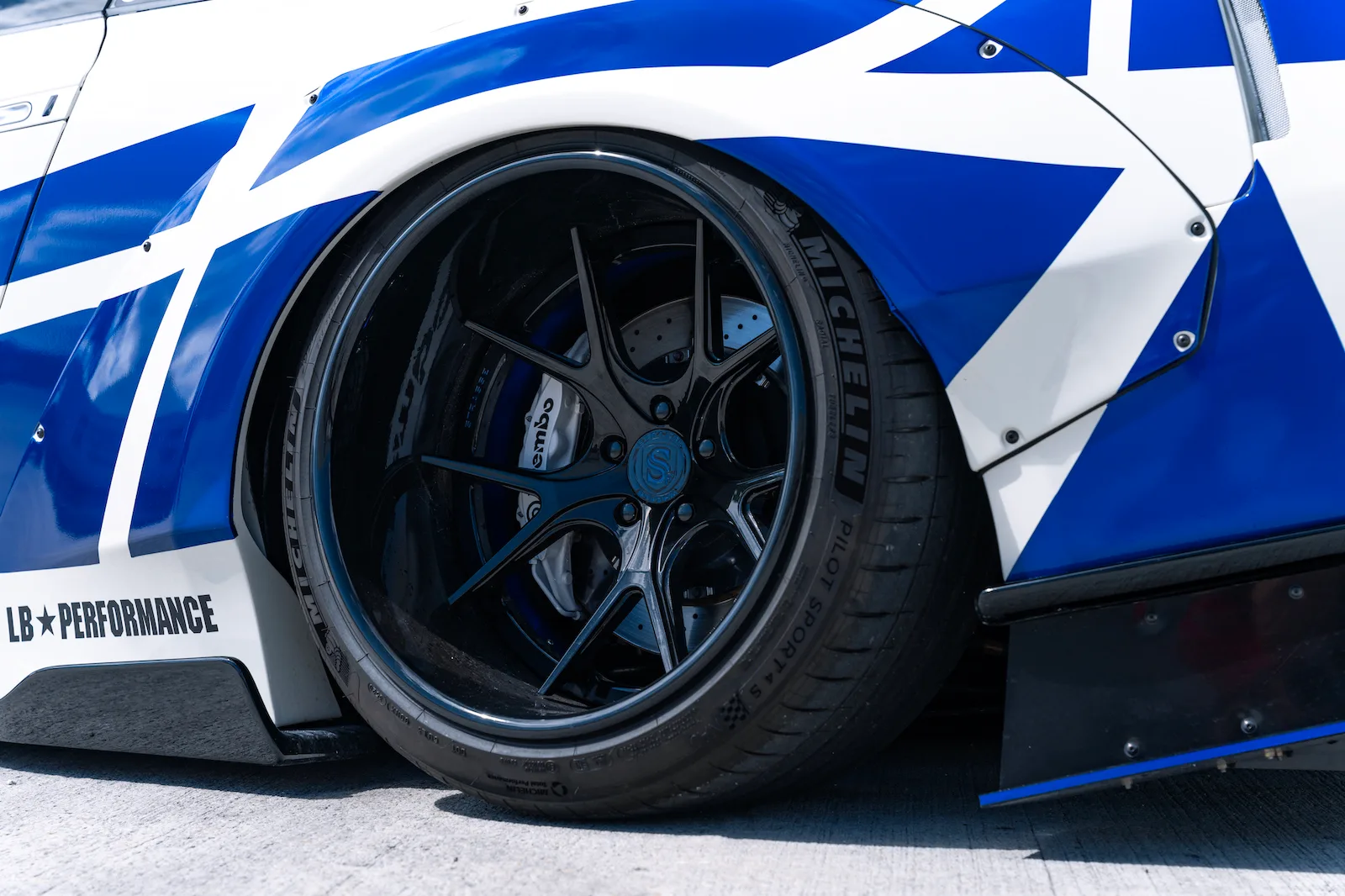 Strasse SM5R Deep Concave FS on Nissan GT-R R35.2, photo 12