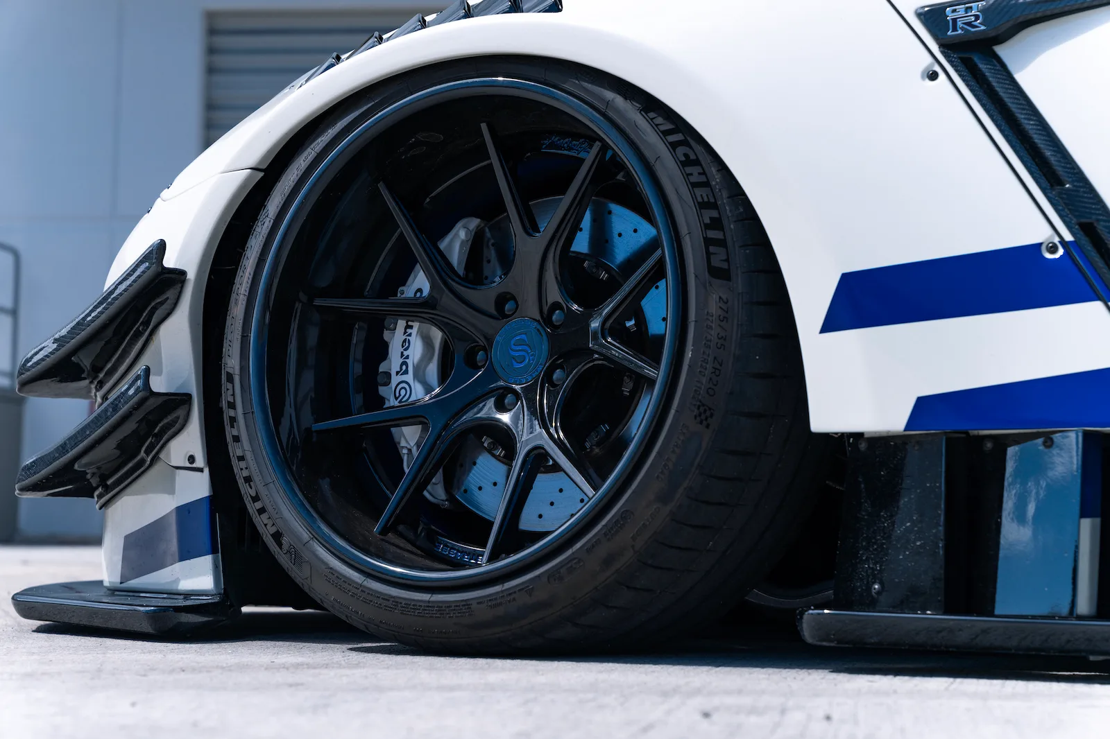 Strasse SM5R Deep Concave FS on Nissan GT-R R35.2, photo 10