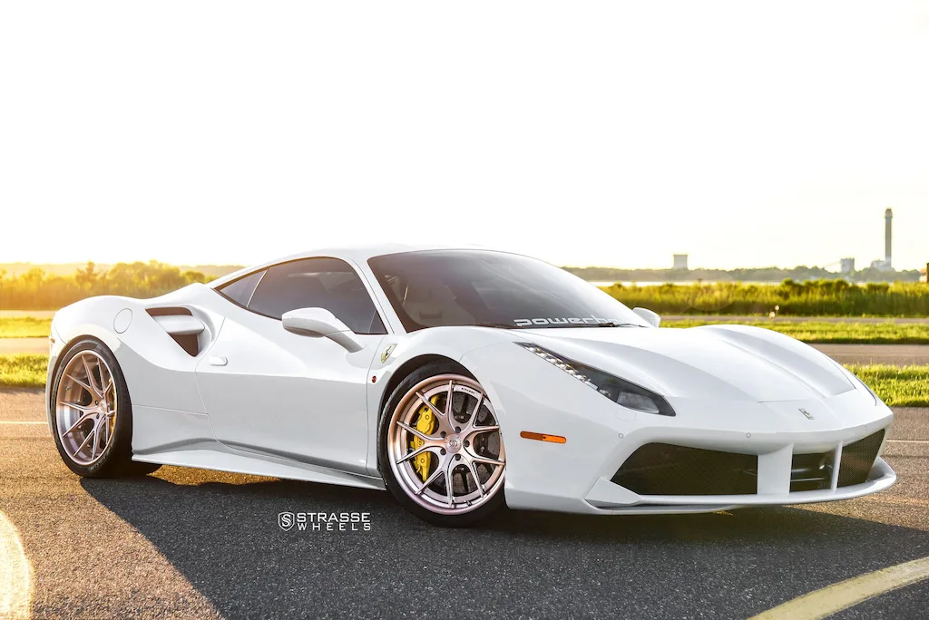 Strasse SM5R Deep Concave FS on Ferrari 488