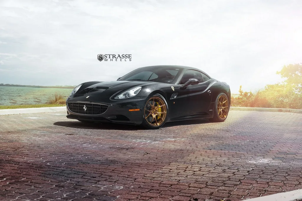 Strasse SM5R Deep Concave Monoblock on Ferrari California (F149), photo 4