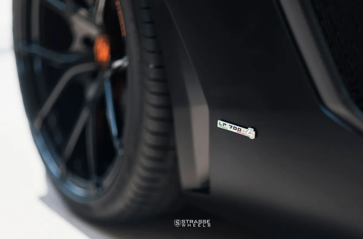 Strasse SM5R Deep Concave Monoblock on Lamborghini Aventador First Gen.1, photo 12