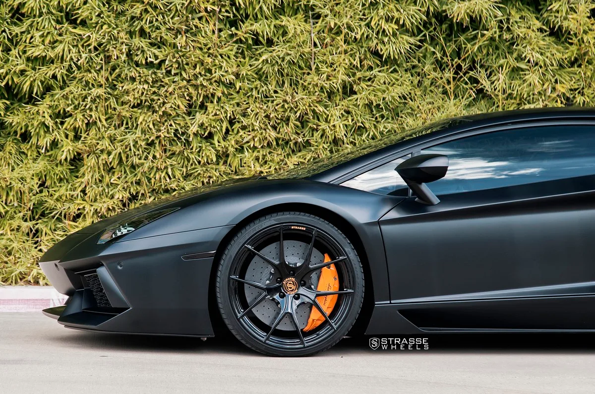 Strasse SM5R Deep Concave Monoblock on Lamborghini Aventador First Gen.1, photo 5