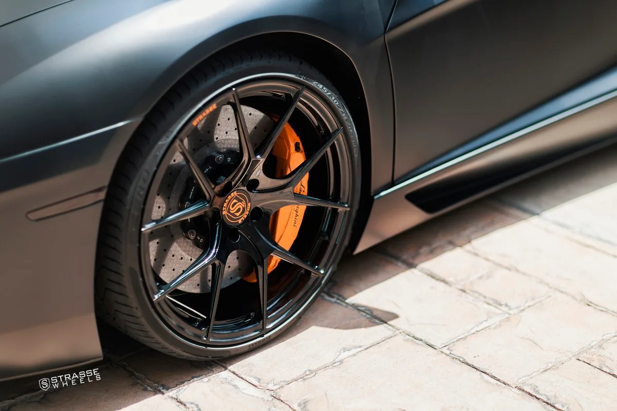 Strasse SM5R Deep Concave Monoblock on Lamborghini Aventador First Gen.1, photo 7