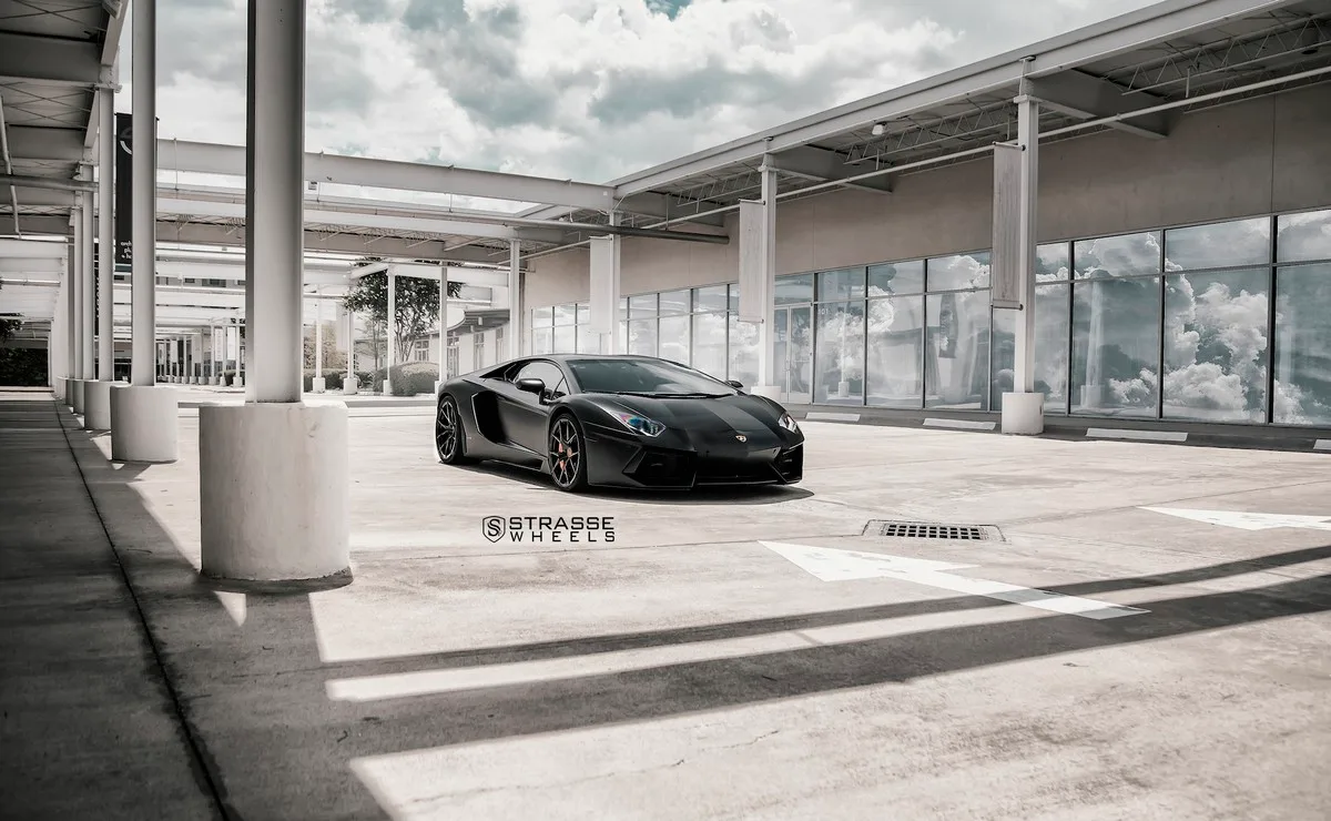 Strasse SM5R Deep Concave Monoblock on Lamborghini Aventador First Gen.1, photo 2