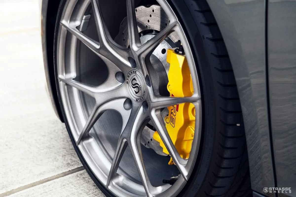 Strasse SM5R Deep Concave Monoblock on Audi R8 Type 4S.1, photo 2