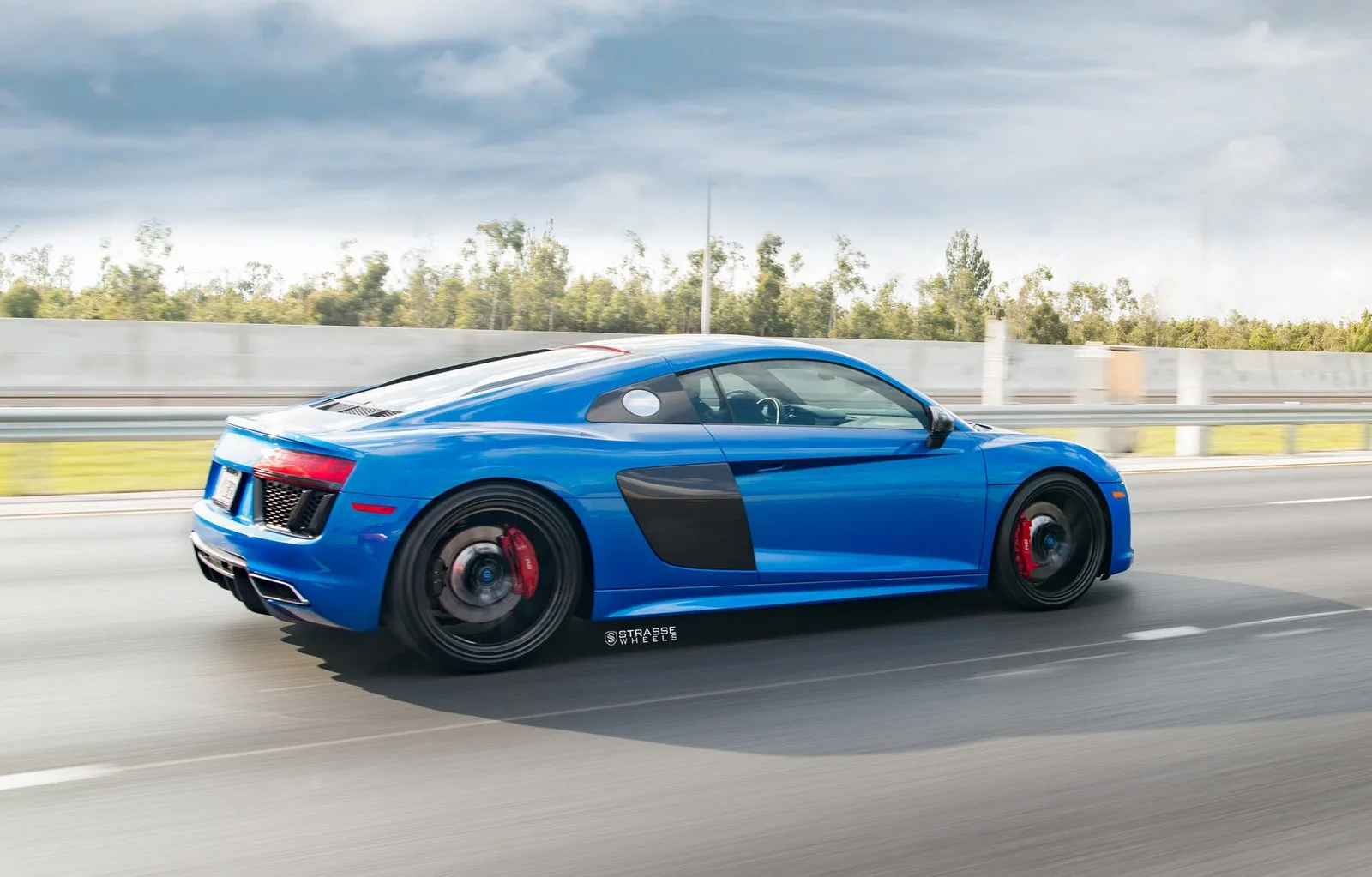 Strasse SM5R Deep Concave Monoblocks on Audi R8 Type 4S.1, photo 12