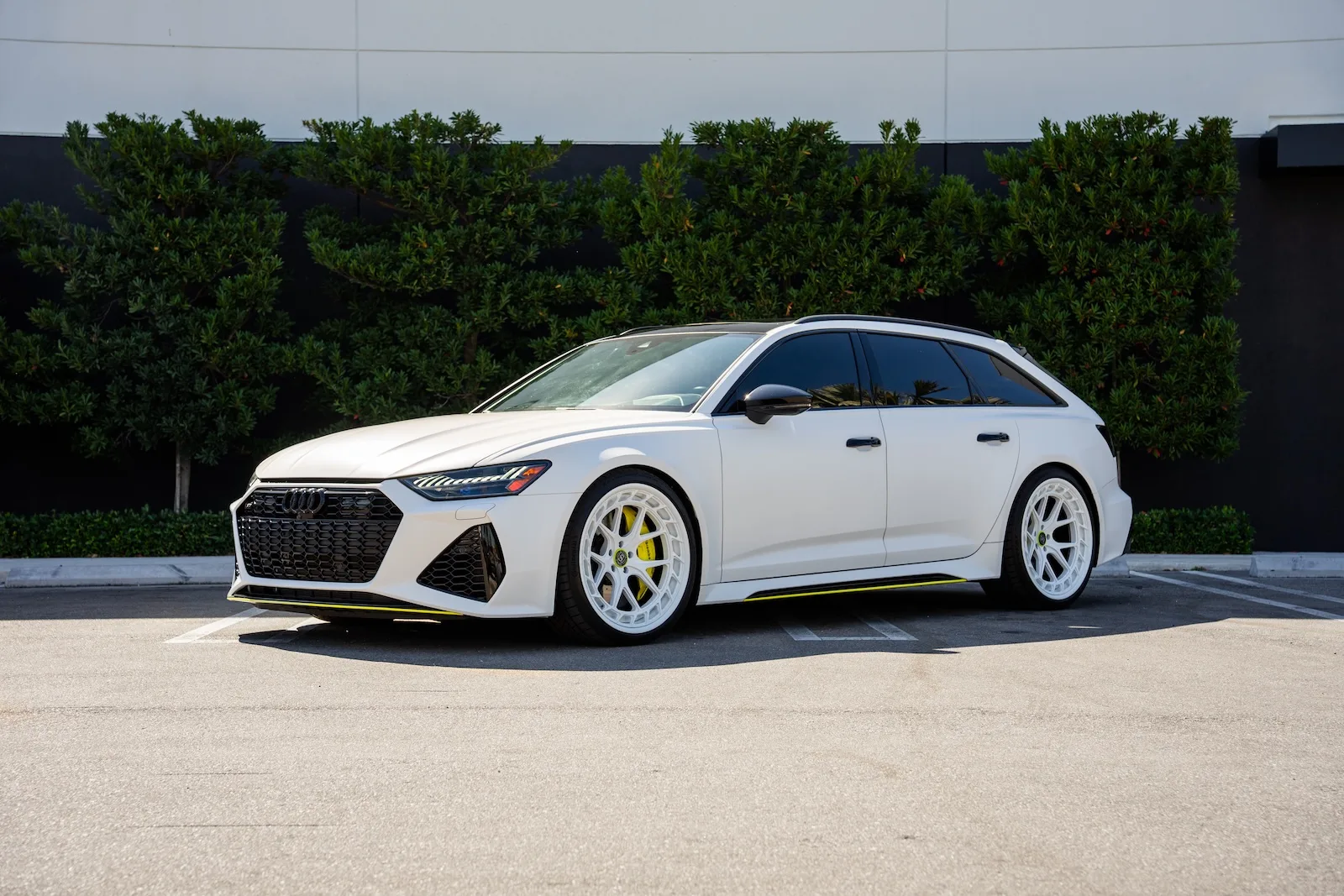 Strasse SM5R-FF Deep Concave FS on Audi RS 6 C8.2, photo 3