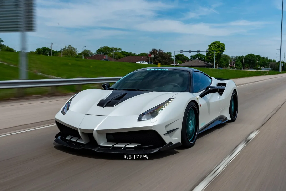 Strasse SM5R Signature Series on Ferrari 488, photo 6