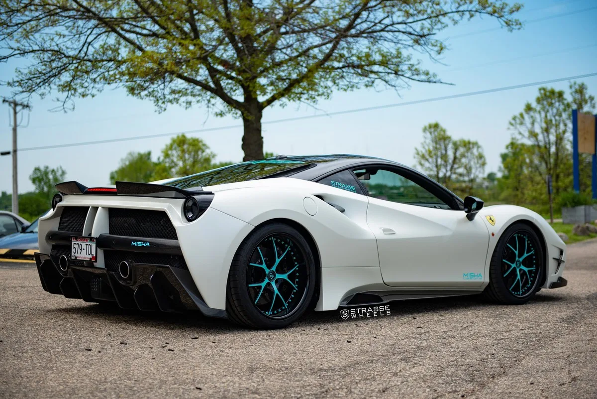 Strasse SM5R Signature Series on Ferrari 488, photo 2