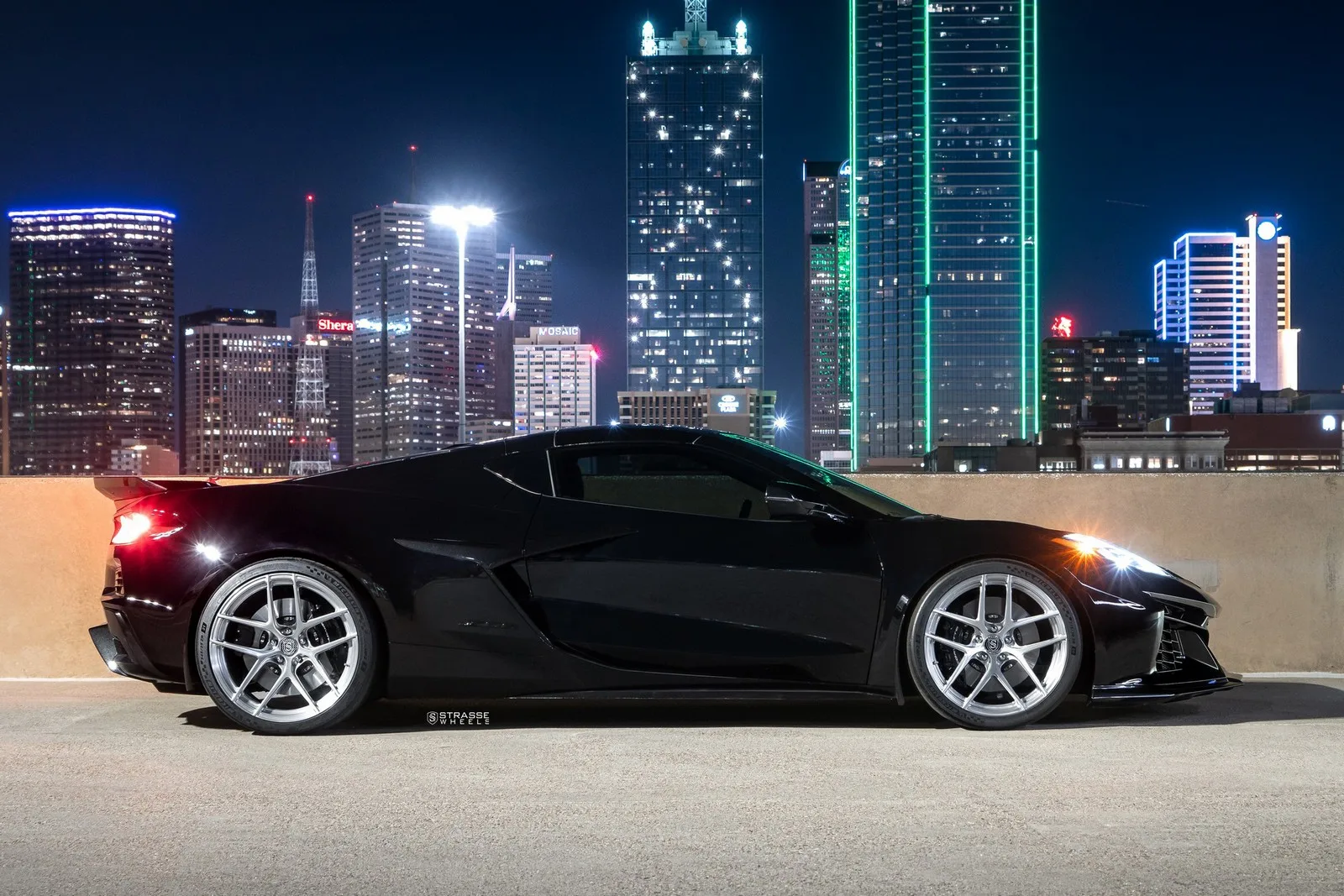 Strasse SM5R SL Deep Concave Monoblock on Chevrolet Corvette C8, photo 7