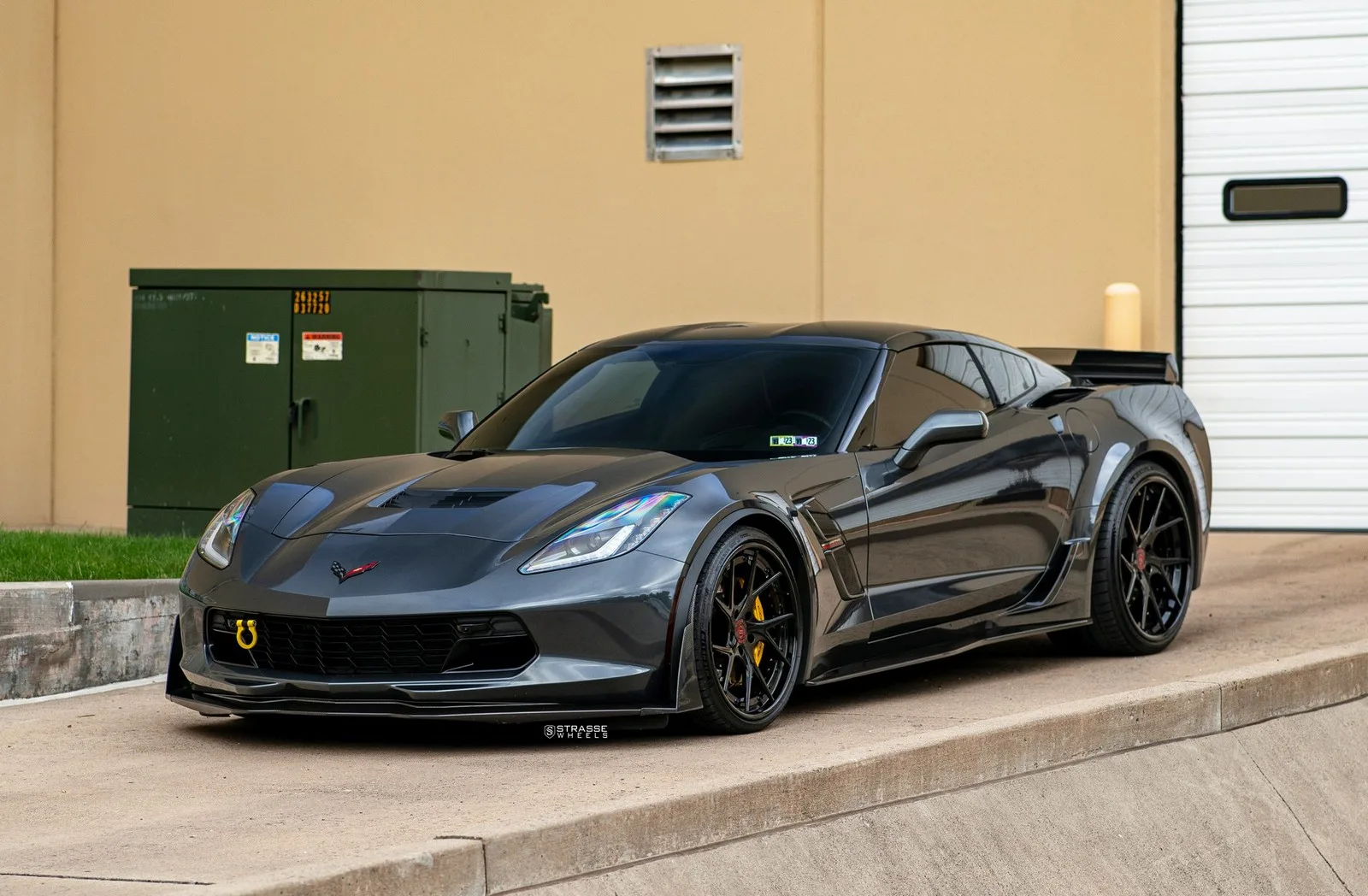 Strasse SM5RT Deep Concave FS on Chevrolet Corvette C7, photo 5
