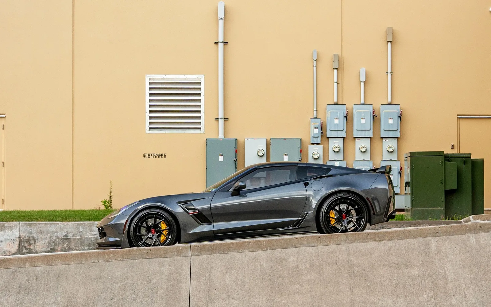 Strasse SM5RT Deep Concave FS on Chevrolet Corvette C7, photo 12