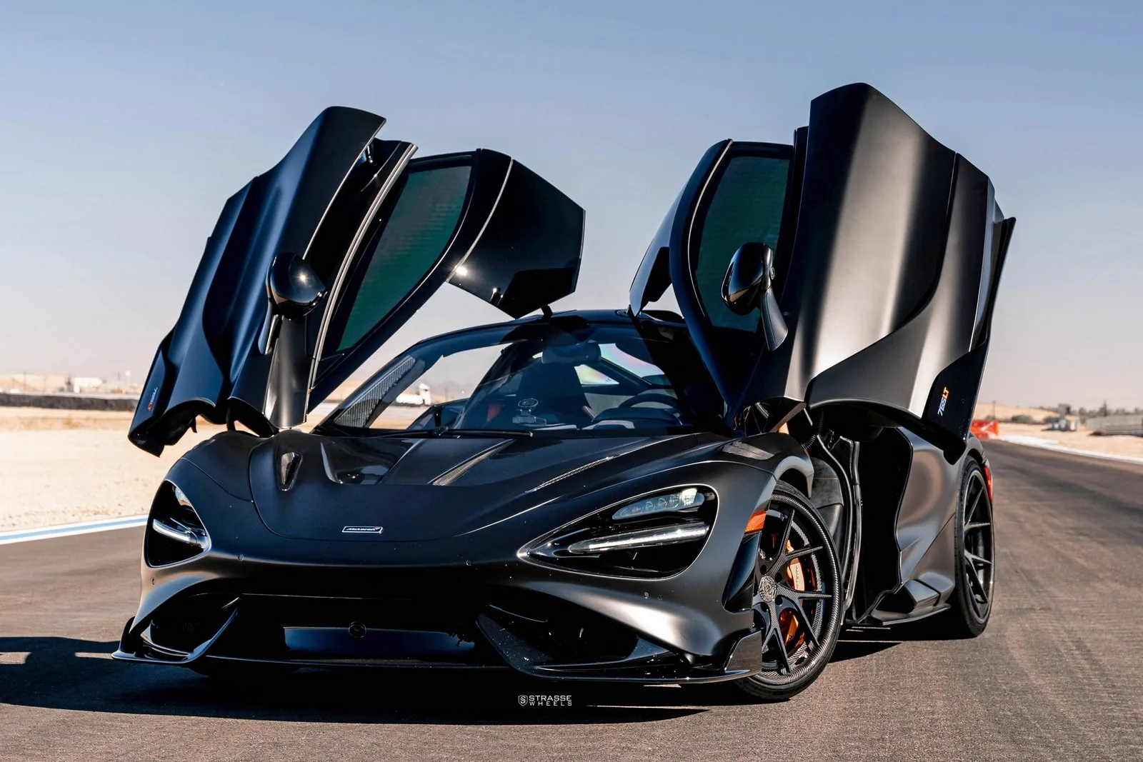 Strasse SM5RT Deep Concave FS on McLaren 765LT, photo 4