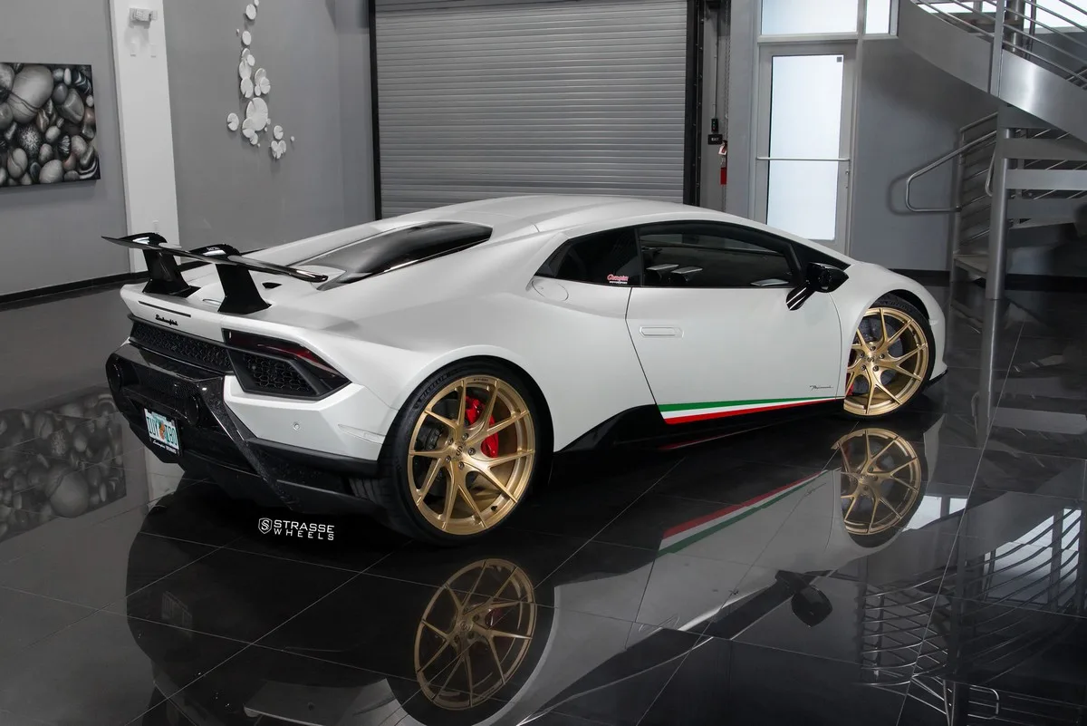 Strasse SM5RT Deep Concave Monobloack on Lamborghini Huracan (2014), photo 4