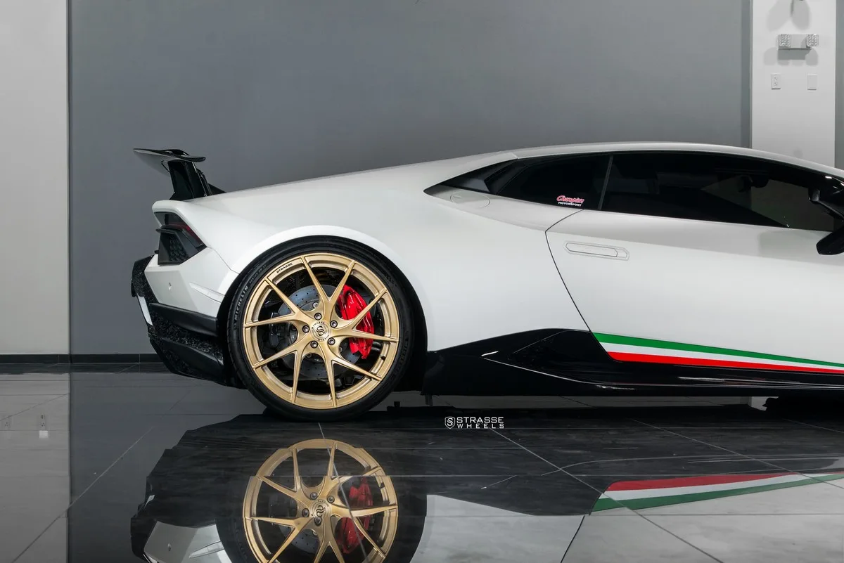 Strasse SM5RT Deep Concave Monobloack on Lamborghini Huracan (2014), photo 7
