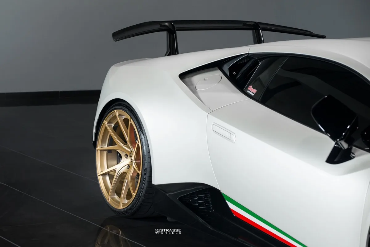 Strasse SM5RT Deep Concave Monobloack on Lamborghini Huracan (2014), photo 9