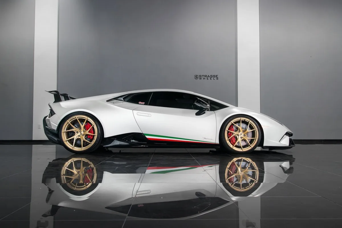 Strasse SM5RT Deep Concave Monobloack on Lamborghini Huracan (2014), photo 5