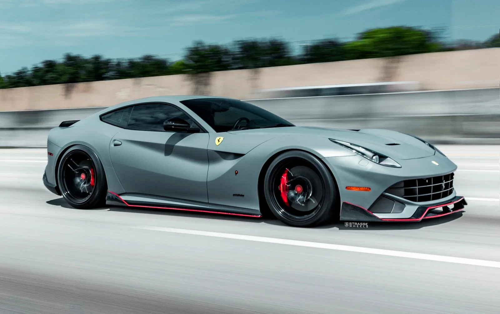 Strasse SM5RT Deep Concave Monoblocks on Ferrari F12 F152, photo 2