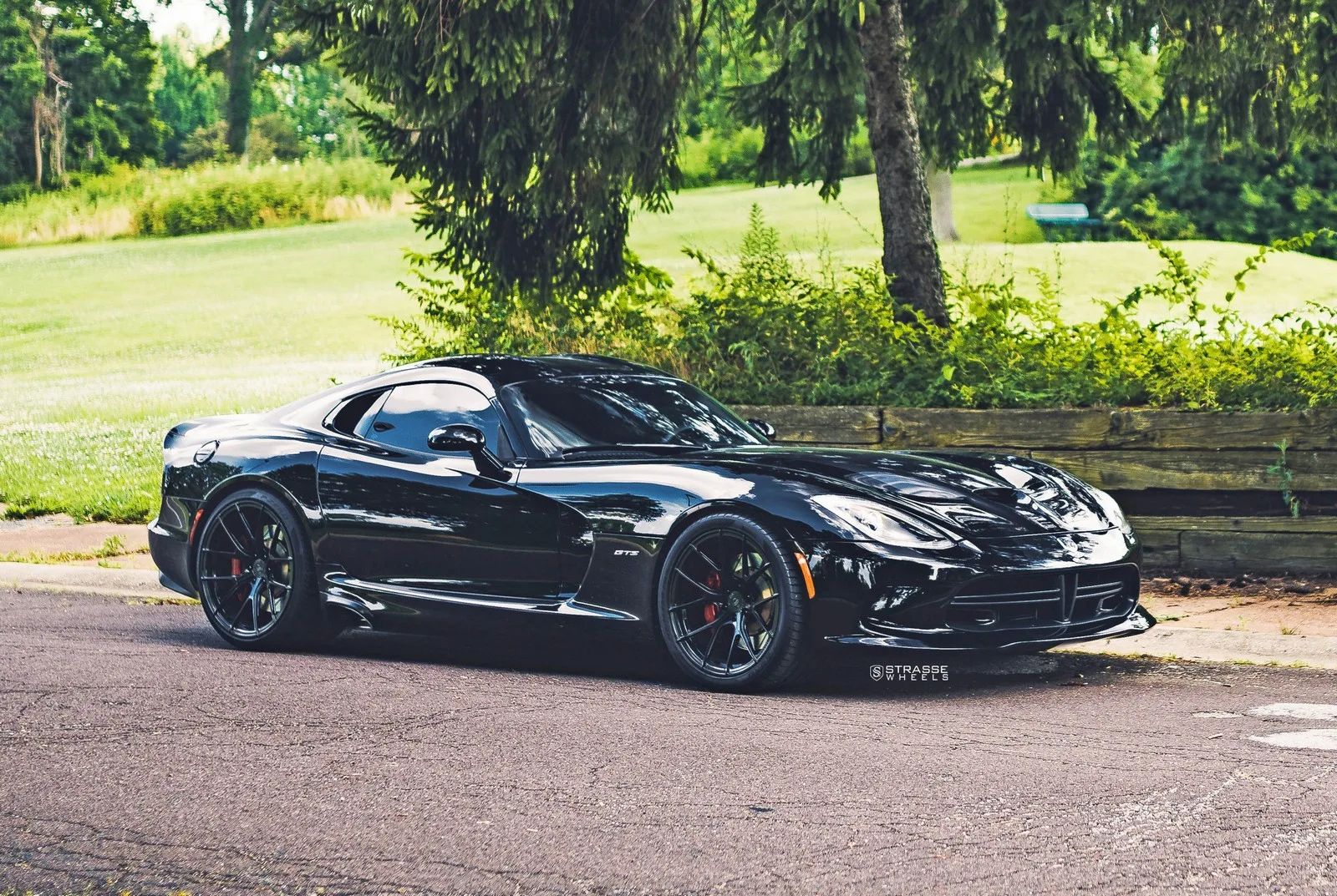 Strasse SM6R Deep Concave Monoblocks on Dodge Viper VX I (5th gen), photo 2