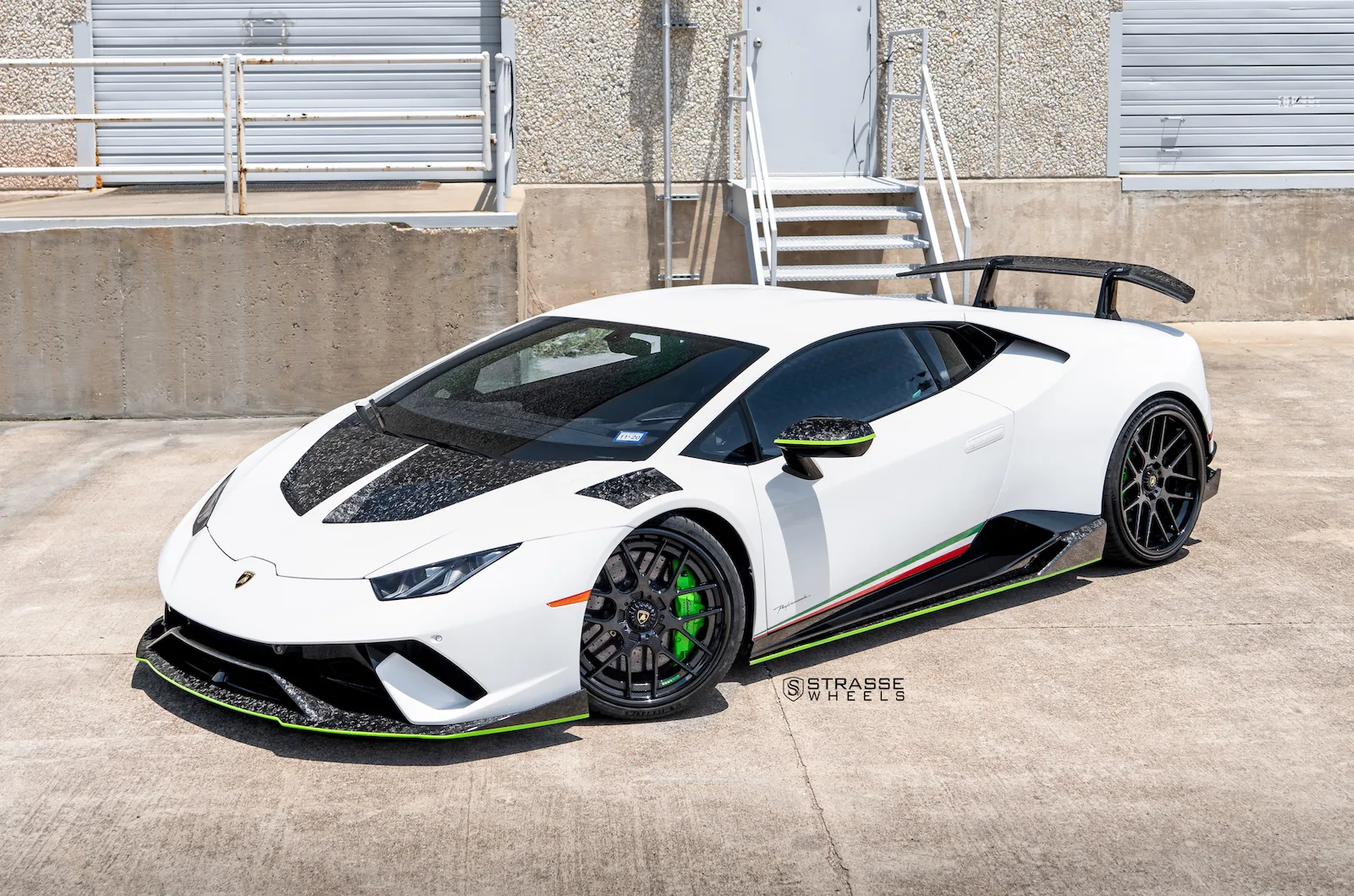 Strasse SM7 Deep Concave FS on Lamborghini Huracan (2014), photo 2