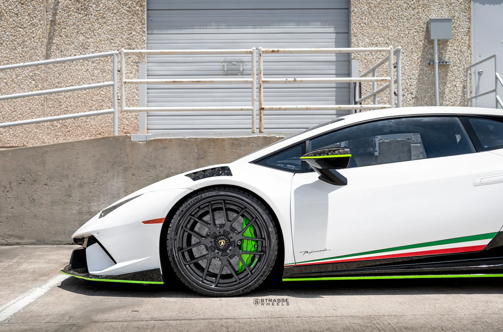Strasse SM7 Deep Concave FS on Lamborghini Huracan (2014), photo 5