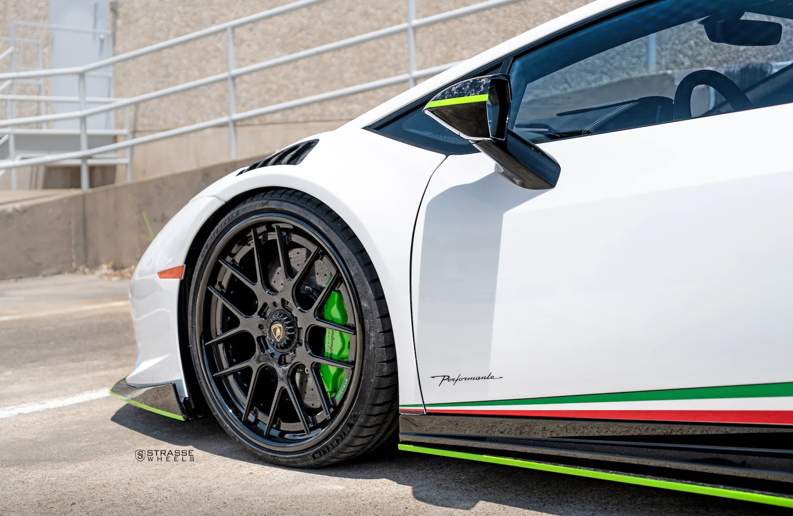 Strasse SM7 Deep Concave FS on Lamborghini Huracan (2014), photo 11