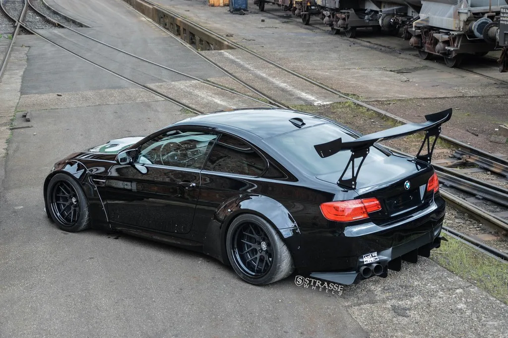 Strasse SM7 Deep Concave FS on BMW M3 E92.1, photo 3