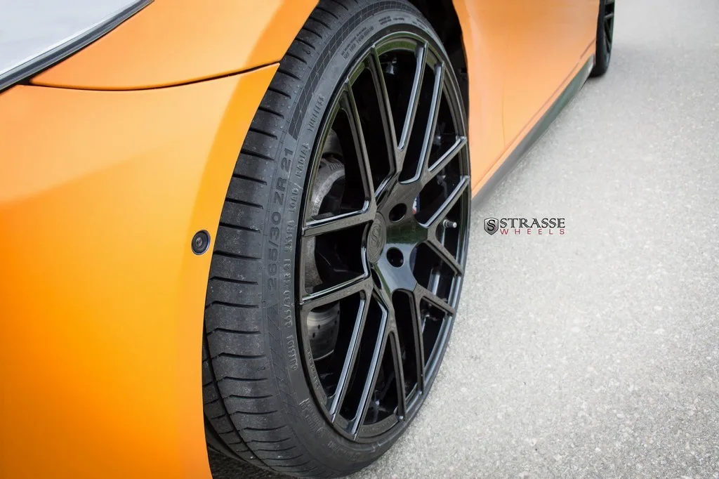 Strasse SM7 Deep Concave Monoblock on BMW M5 F10.1
