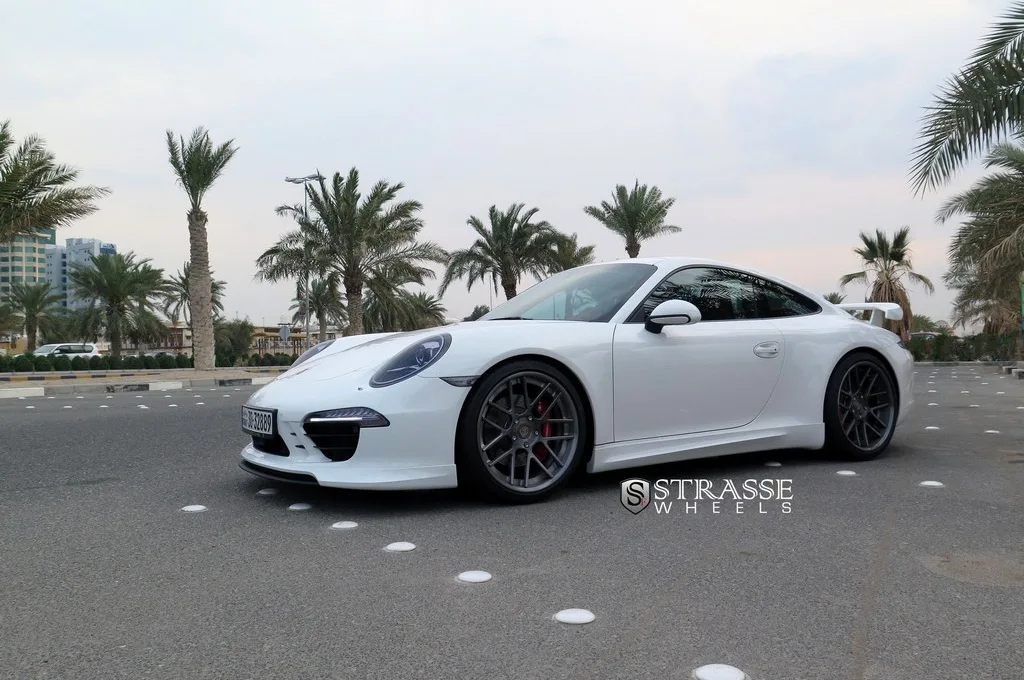 Strasse SM7 Deep Concave on Porsche 911 991.1