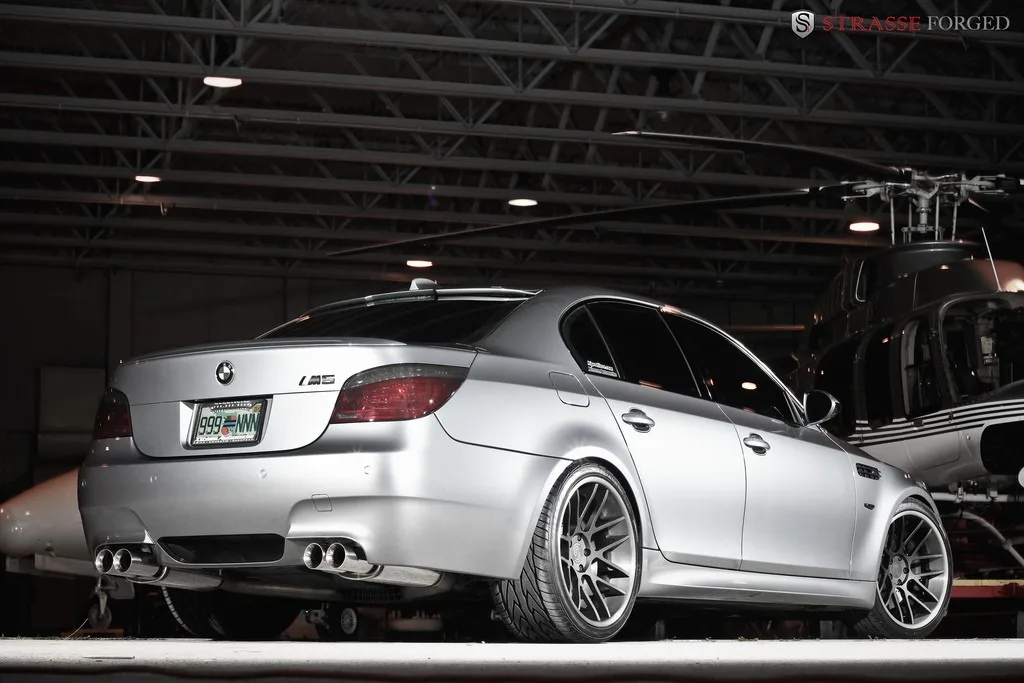 Strasse SM7 Deep Concave on BMW M5 E60.2, photo 11