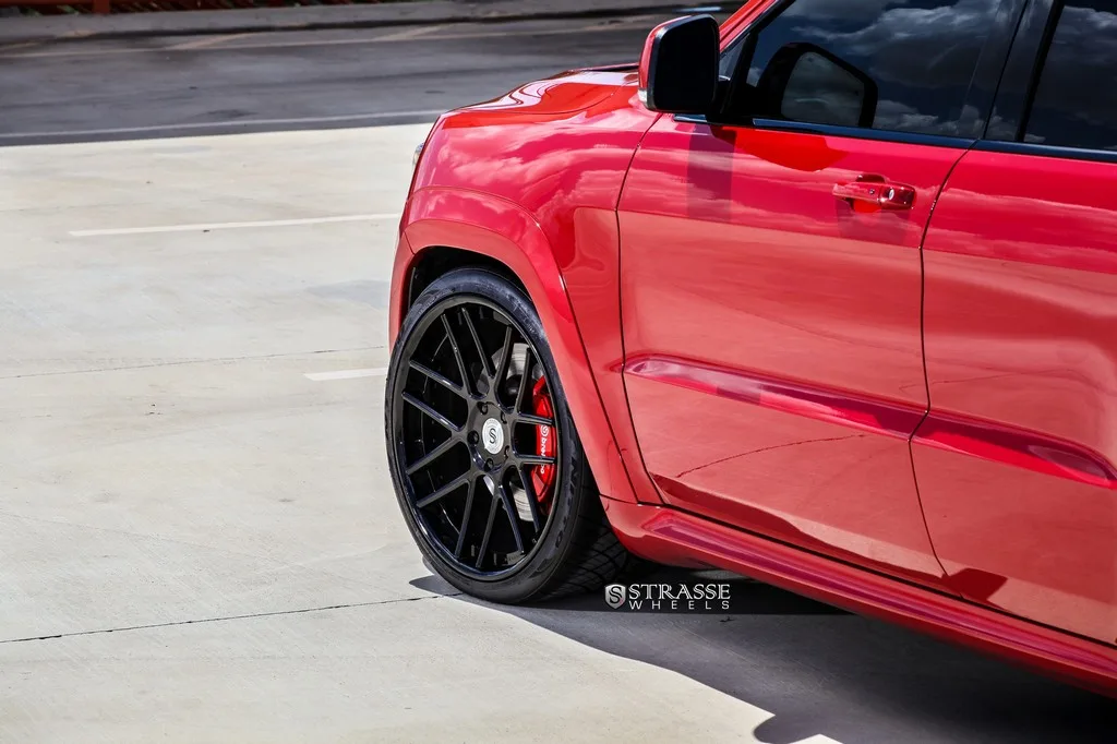 Strasse SM7 Deep Concave on Jeep Grand Cherokee WK2 (2011-2021), photo 8